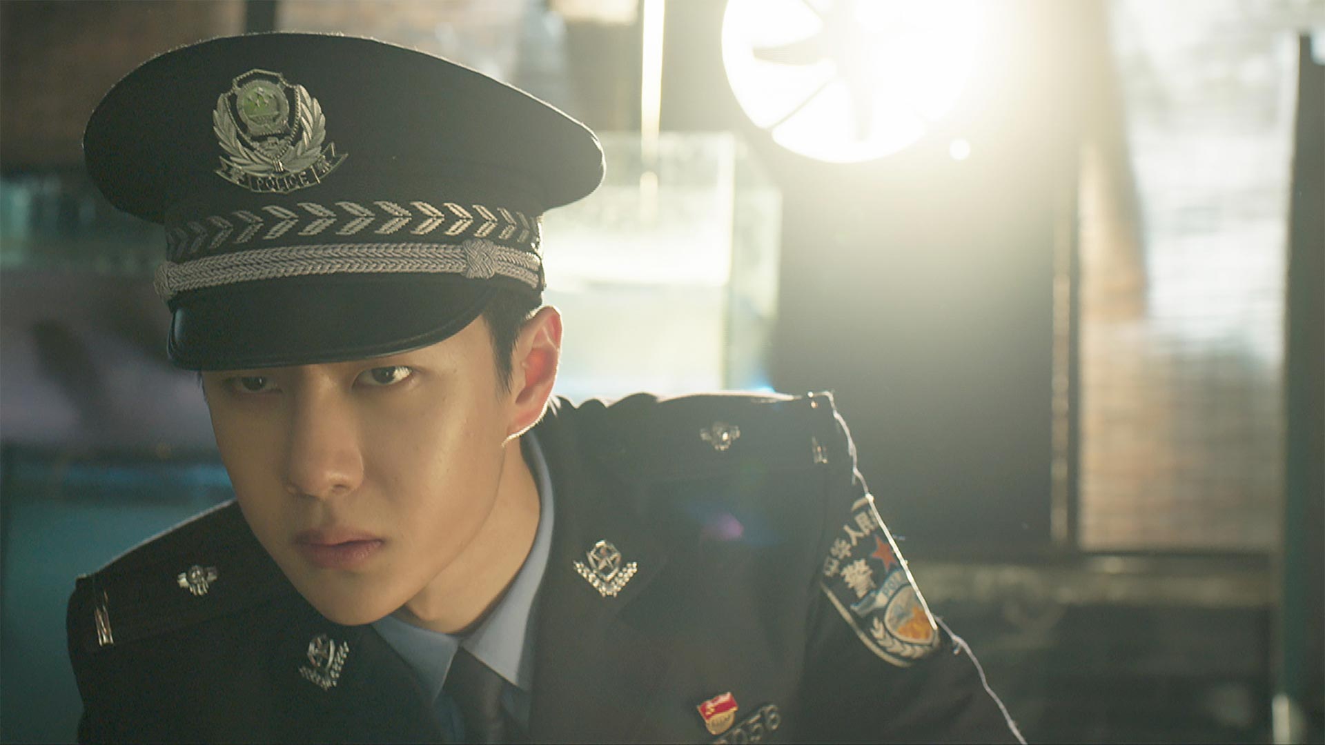 第5話「独断の潜入捜査」 | 中国ドラマ「冰雨火（ひょううか）～BEING