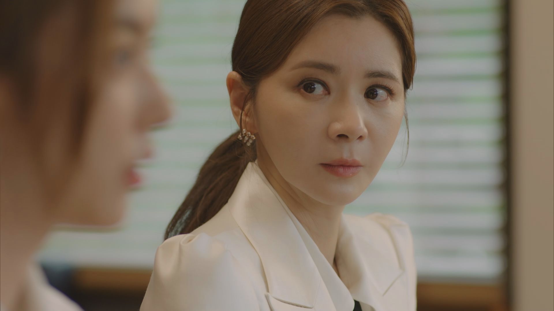 第4話「感情を捨てた恋人」 | 韓国ドラマ「魔女のゲーム」ノーカット版