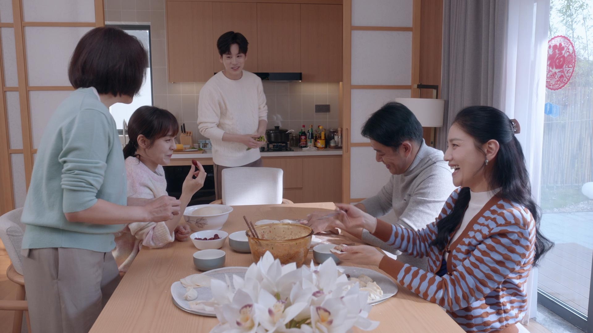 第18話「打ちのめされて……」 | 中国ドラマ「この結婚は社内秘で