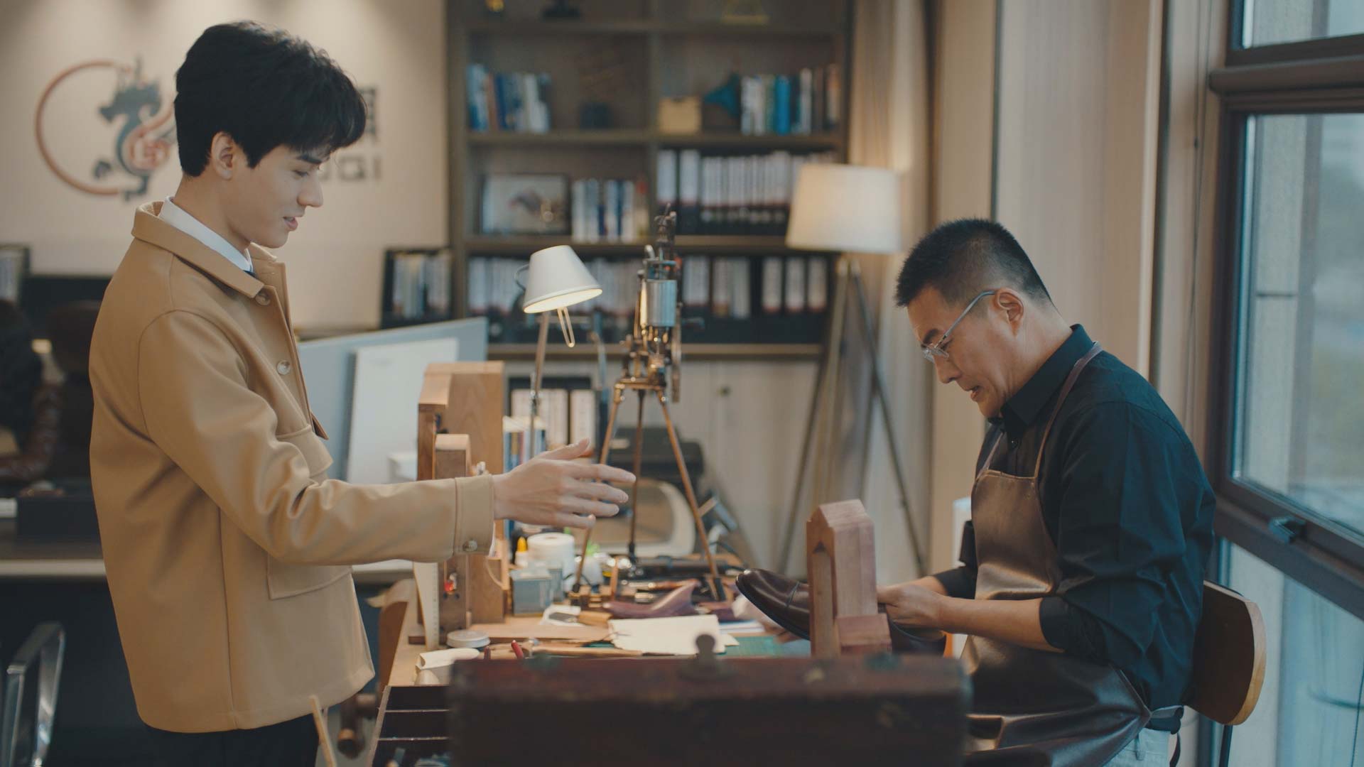 第2話「原点の靴」 | 中国ドラマ「夜明けの恋人たち ～Love in the